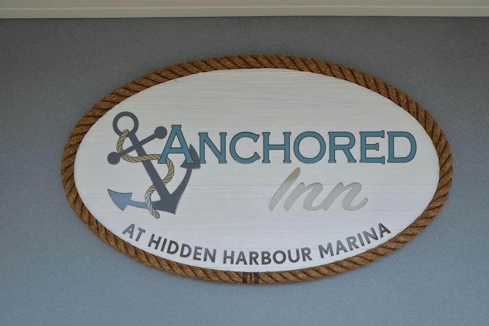 Anchored Inn at Hidden Harbor Deale Eksteriør billede
